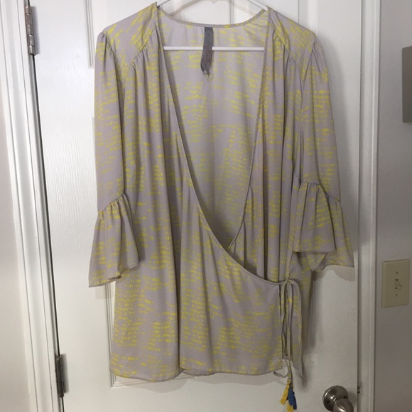Seven Brand Melissa McCarthy Wrap Kimono Blouse - Picture 3 of 7